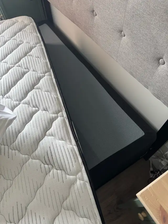 Queen Bed63234860200835123