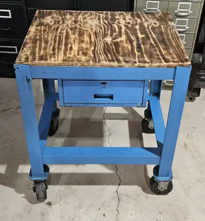 Heavy duty rolling workbench, View more