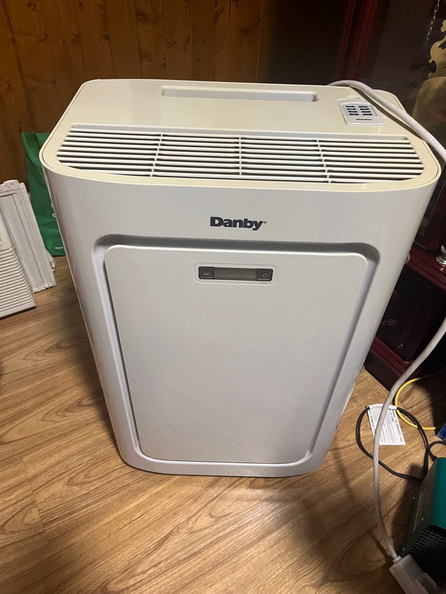 Portable Air Conditioner  in Heaters, Humidifiers & Dehumidifiers in Cape Breton