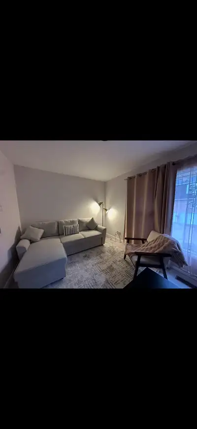 Private room available for rent from March 1st, 2026. Rent is 750$ including utilities excluding int...