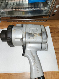 Ingersol 1" Impact gun