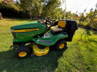 John Deere x300 Lawn Tractor