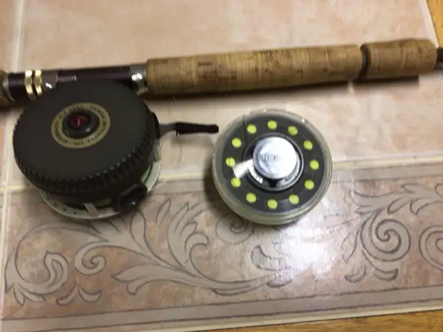 Classic Eagle Claw Rod & Mitchell 710 Automatic Fly Reel in Fishing, Camping & Outdoors in Hamilton - Image 3