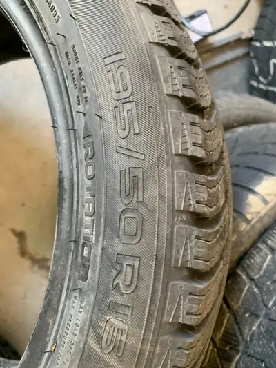 One tire only call or text 6476154649 Canadian made tire