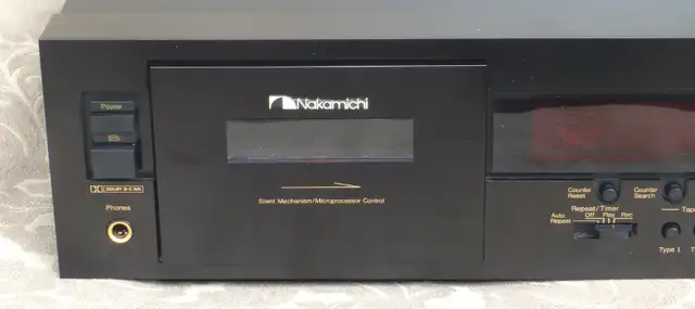VINTAGE 1999 NAKAMICHI DR-8 STEREO CASSETTE DECK MINT CONDITION in Stereo Systems & Home Theatre in City of Toronto - Image 5