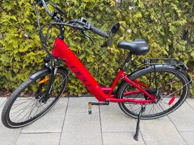 vélo électrique DCO 900km -valeur 2875$, View more