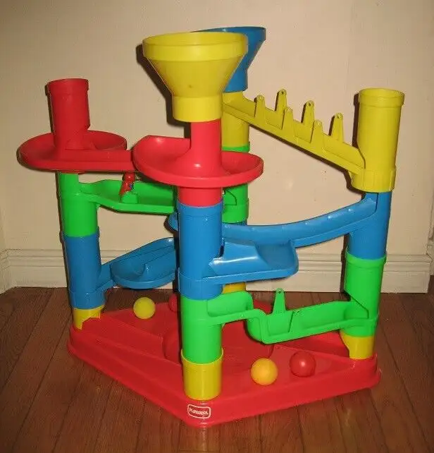 Vtech & Little Tikes Sport Centers / Rockin' Wagon w/ Balls in Toys in City of Toronto - Image 6