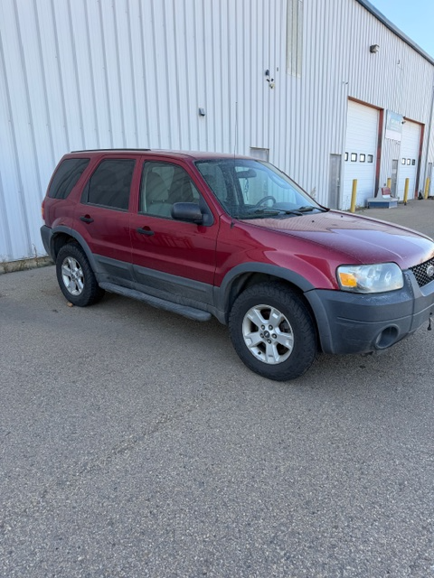 2005 Ford Escape - USED