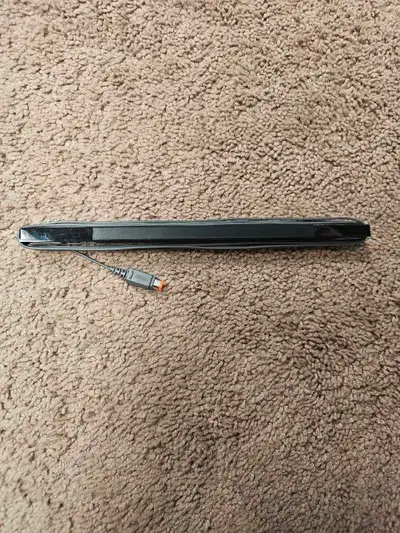 Oem Nintendo wii sensor bar Tested and works great. Pickup only, Red deer deerpark Cash only