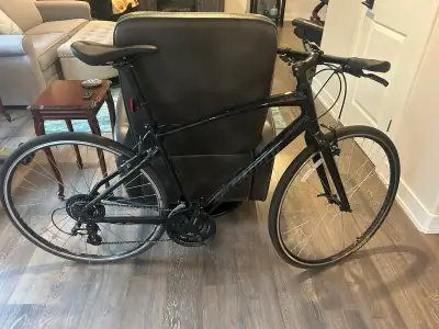 Sirrus model. Aluminum. Great condition. Limited use as I upgraded to a Trek FX5 carbon. Serious off...
