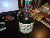 H J Heinz 160 OZ WHITE pure Vinegar AGED IN WOOD glass bottle