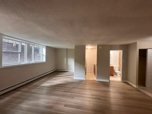 South End Halifax Studios & 1BRs Power Included in Long Term Rentals in City of Halifax - Image 9