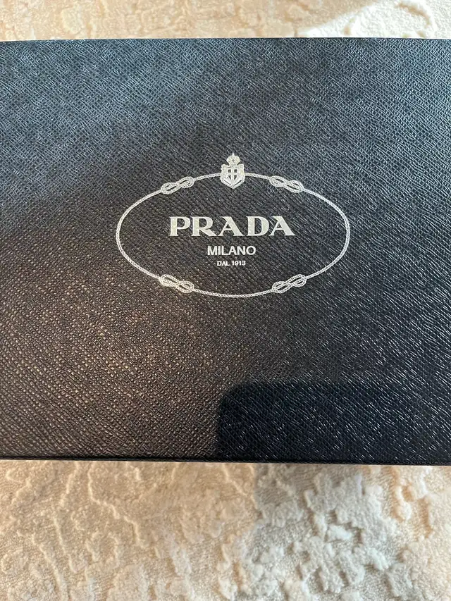 Prada Women’s Dress Shoes in Women's - Shoes in Oakville / Halton Region - Image 10