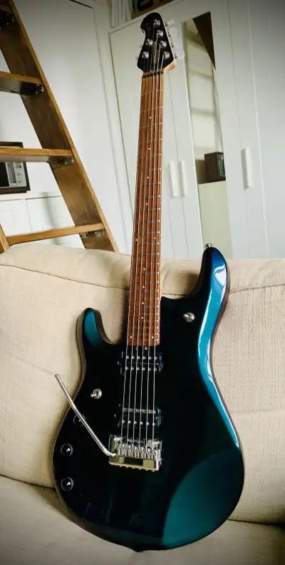 Looking for Musicman JP6  Gauchere gaucher lefty left-handed, View more