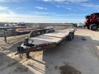 2018 Diamond C 20ft tilt deck trailer