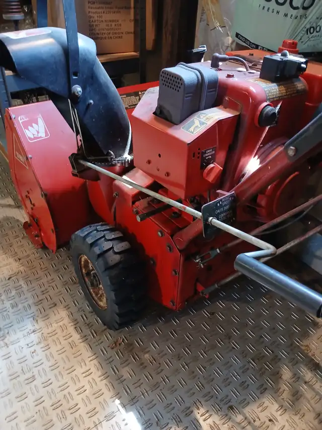 Snowblower521231481366138881
