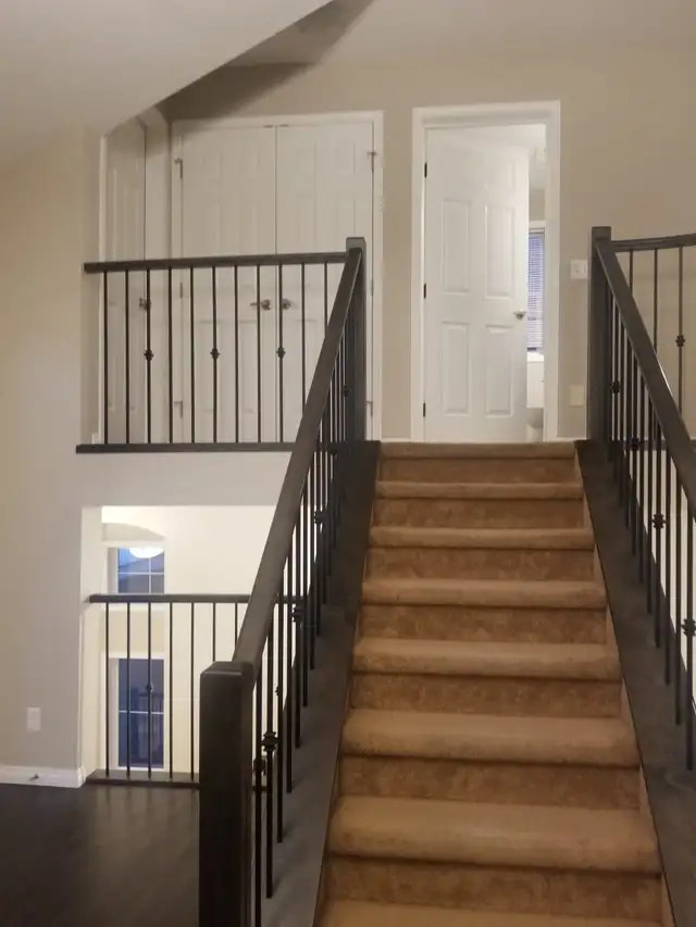 Attractive 3Bed Den, 2.5Bath House for rent in Windsong, Airdrie