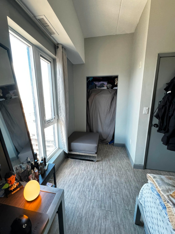 Private Room for Rent in Room Rentals & Roommates in Kitchener / Waterloo - Image 3