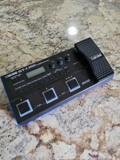 Boss GT-1 Guitar Effects Processor , View more