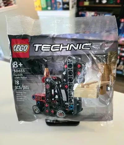 Lego Forklift with Pallet Polybag, View more