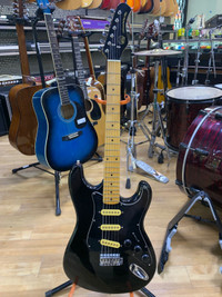 Hondo Deluxe Series Electric Guitar