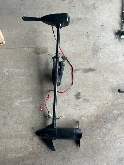 55lb Trolling motor for sale in good working condition. $280 obo Txt Chris 7809820563