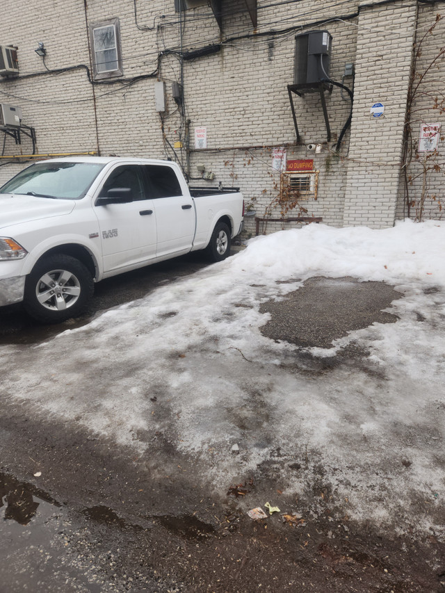 2015 Dodge ram outdoorsman Crew cab.  Mint condition. 75.000 Km in Cars & Trucks in City of Toronto