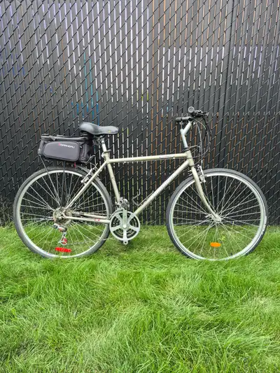 vélo hybride homme, View more