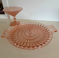 Assiette antique en verre de couleur rose depression glass