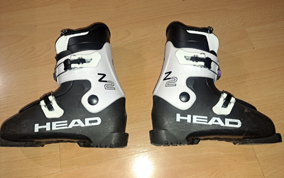 Ski boots, View more