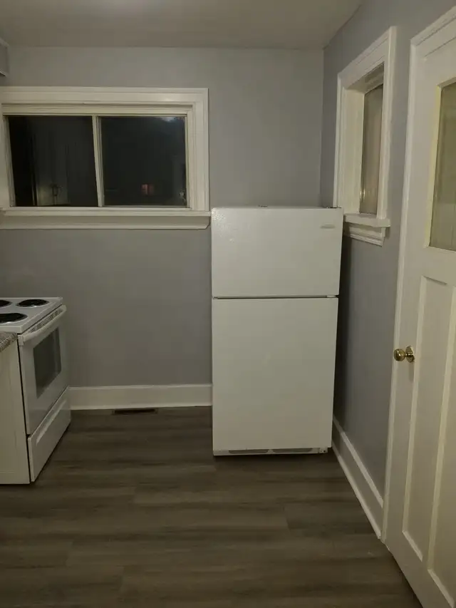 2 Bedroom house in Old St Vital in Long Term Rentals in Winnipeg - Image 4