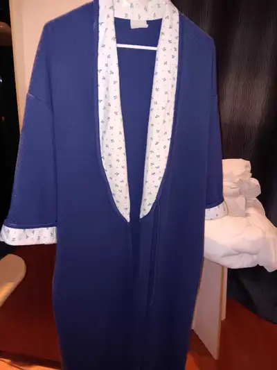 2 robe de chambre pour femme grandeur large, View more