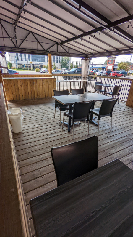 Terrasse complète en bois traité et toit dans Terrasses et clôtures  à Drummondville - Image 4