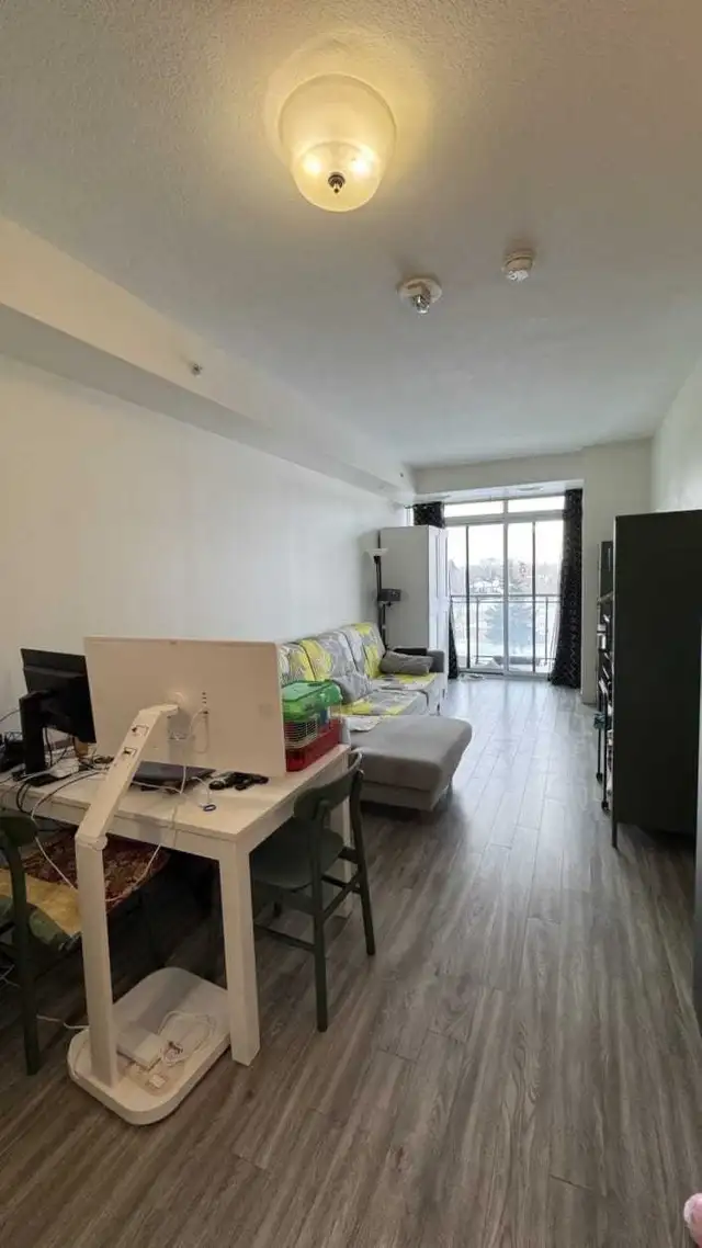 $1725 - 707-128 King Street North Condo Rental 1+1 with Locker in Long Term Rentals in Kitchener / Waterloo - Image 9