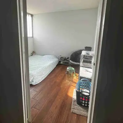 1 bedroom for rent in a 2 bedroom apartment
