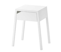 White bedside tables / nightstand /side tables (2 available)