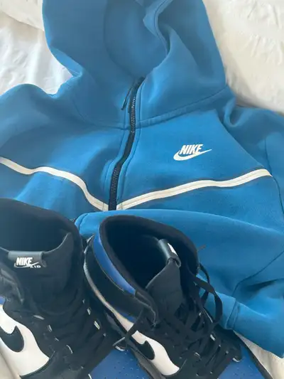 Nike Jacket and Running Shoes Size Mens 10, View more