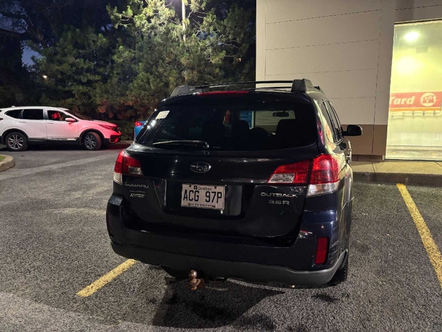 subaru outback — photo 2