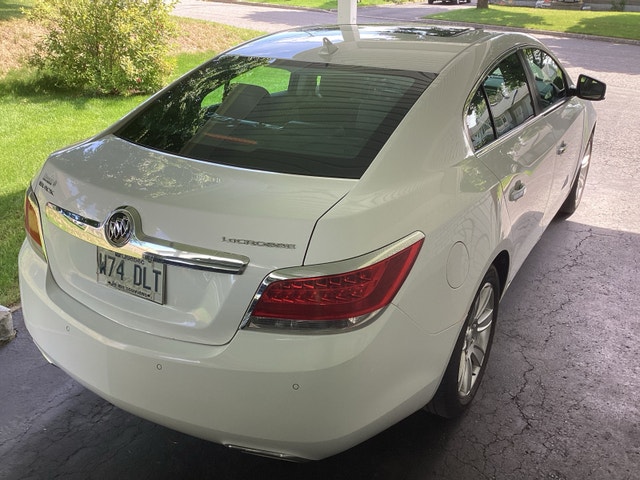 Buick Lacrosse 2012 (FWD) moteur 3.6 litres , Milage 89500 km — photo 4