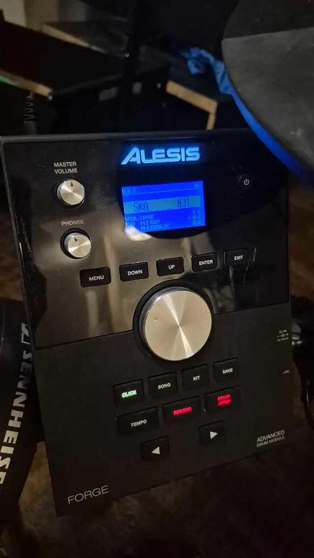Alesis Forge Drum Kit - with options - upgraded kick/crash headp in Drums & Percussion in City of Toronto - Image 5