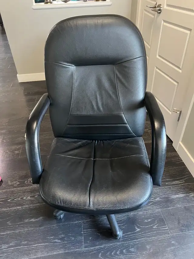 Study Chair 628637300382741221