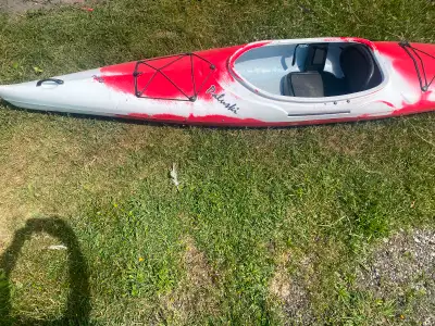 13' sit in pawski kayak Great condition