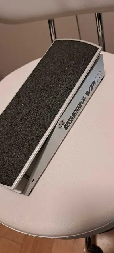 Ernie Ball VP Jr Volume pedal, View more