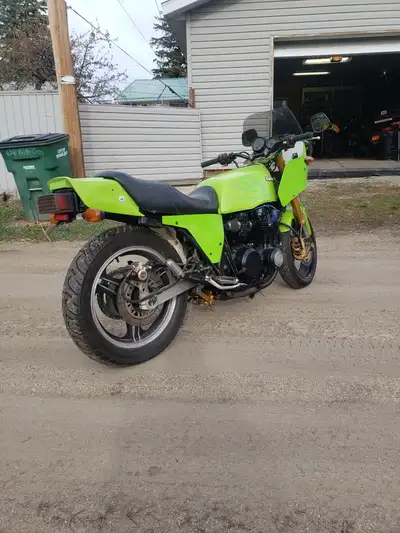 Project bike with lots of parts. 03 636 front end . Runs and drives. Call or texts only please 306-3...