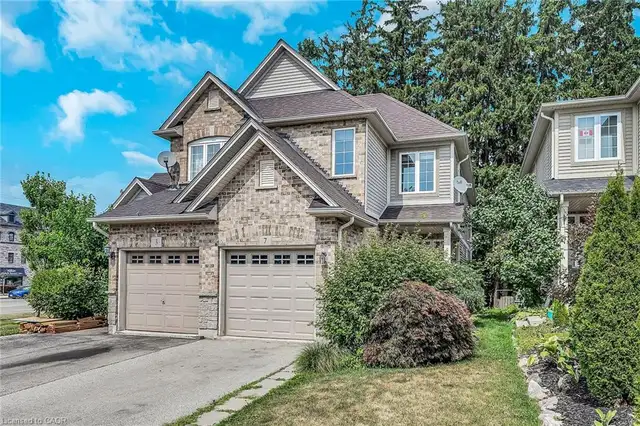 Modern Semi-Detached 3 Beds, 3 Bath Finished Basement -Waterdown