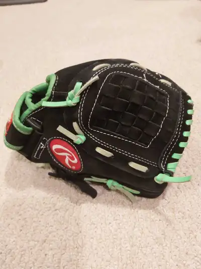 Leather Rawlings kids baseball glove, View more