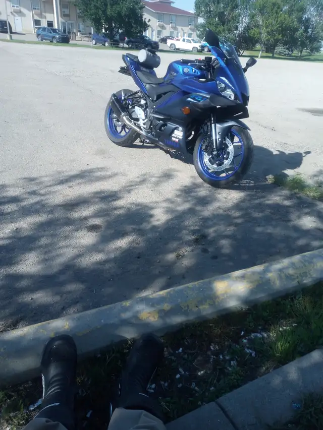 2023 Yamaha R3 in Sport Bikes in Calgary - Image 11