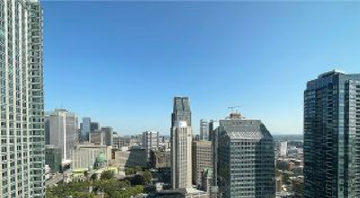 NEW PRICE – 35th Floor | Tour des Canadiens 1 | Panoramic City Views 1 Bed + Den + Locker | 618 sq.f...