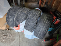 4 Michelin X-Ice Winter Tires 215/50R17