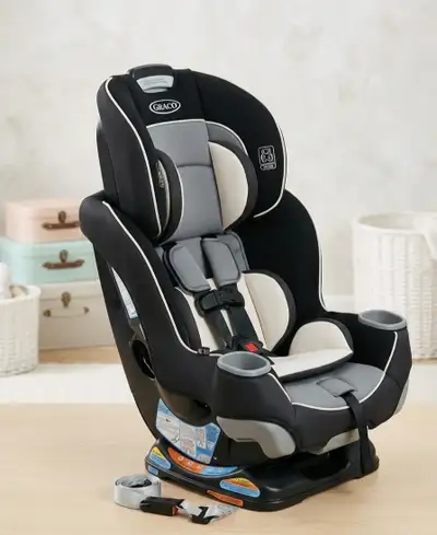 Graco Extend2Fit Car Seat, View more